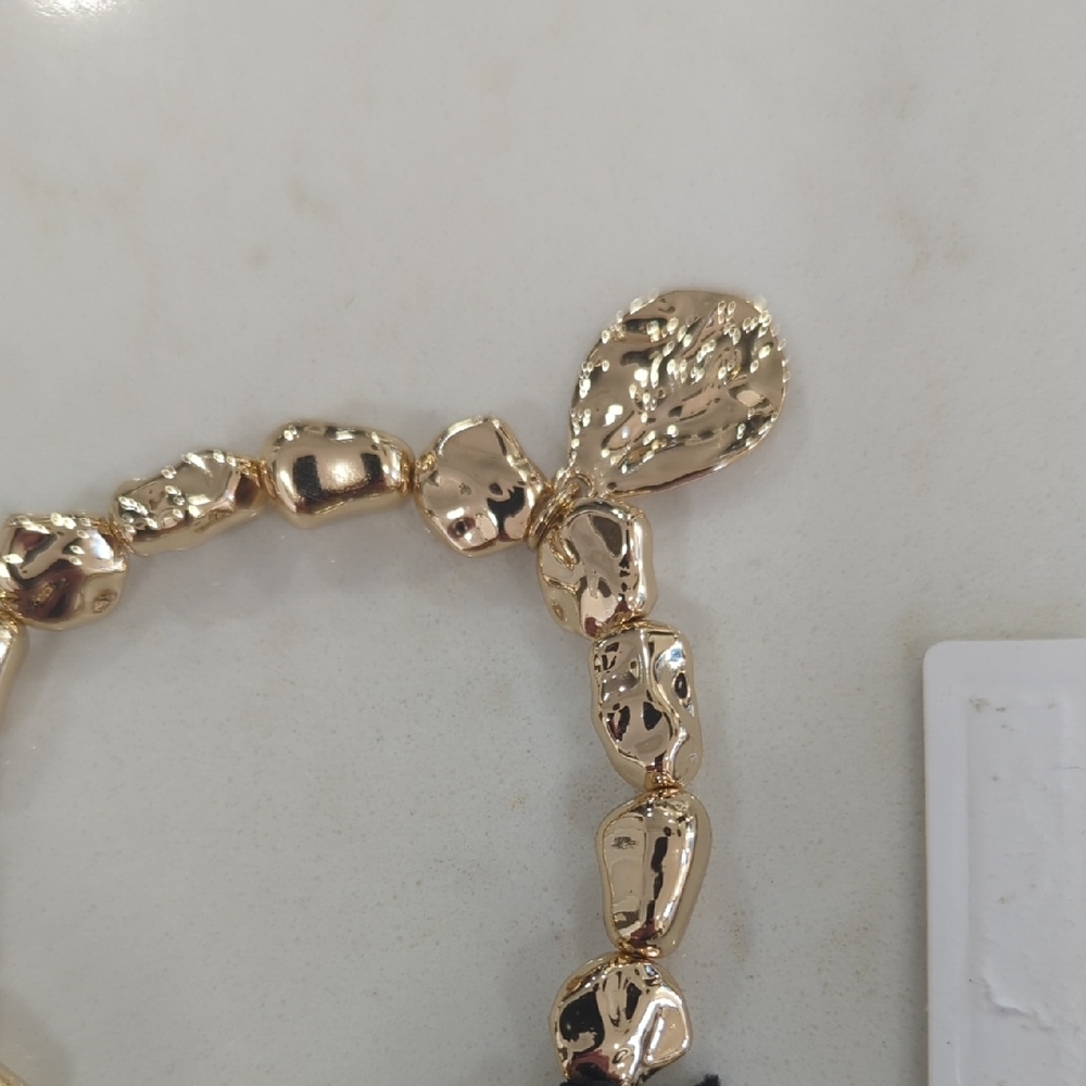 Ann Taylor Gold Bracelet with Gold Charm - Picture 7 of 7